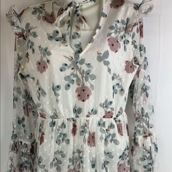 VILA Clothes White With Flowers Flared Tiered - Picture 1 of 5